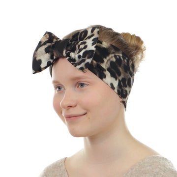 Leopardi trikoopanta rusetilla